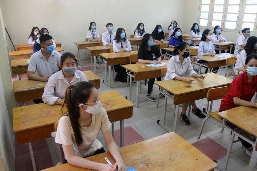 Dịch diễn biến phức tạp, Nam Định lùi thời gian tuyển sinh đầu cấp