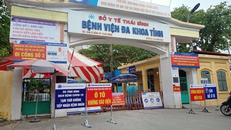 Thái Bình dẫn đầu cả nước trong chiến dịch tiêm vaccine phòng COVID-19 xuyên Tết