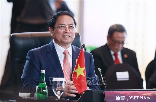 Thủ tướng Phạm Minh Chính lên đường dự Hội nghị thượng đỉnh G7 mở rộng