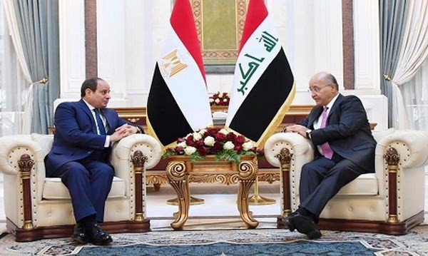Thủ tướng Iraq bắt đầu chuyến công du Ai Cập