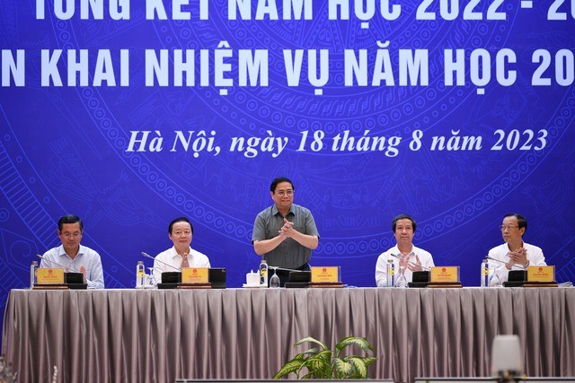 Thủ tướng Phạm Minh Chính dự Hội nghị trực tuyến tổng kết năm học 2022-2023 và triển khai năm học mới 2023-2024