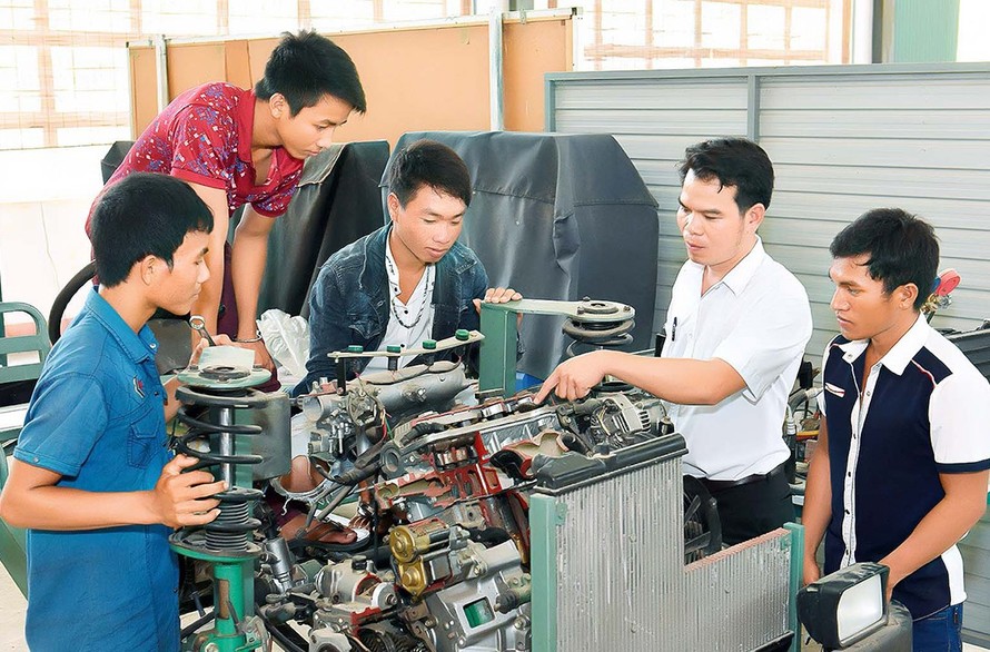Đào tạo nghề gắn với giải quyết việc làm cho lao động nông thôn Tiền Giang