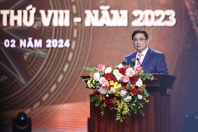 Thủ tướng Phạm Minh Chính nhấn mạnh, phải đặc biệt coi trọng và đẩy mạnh hơn nữa công tác xây dựng, chỉnh đốn Đảng toàn diện - Ảnh: VGP