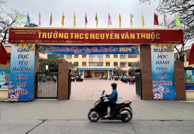 Một nữ sinh ở Quảng Ninh nhảy lầu vì bị giáo viên tịch thu điện thoại