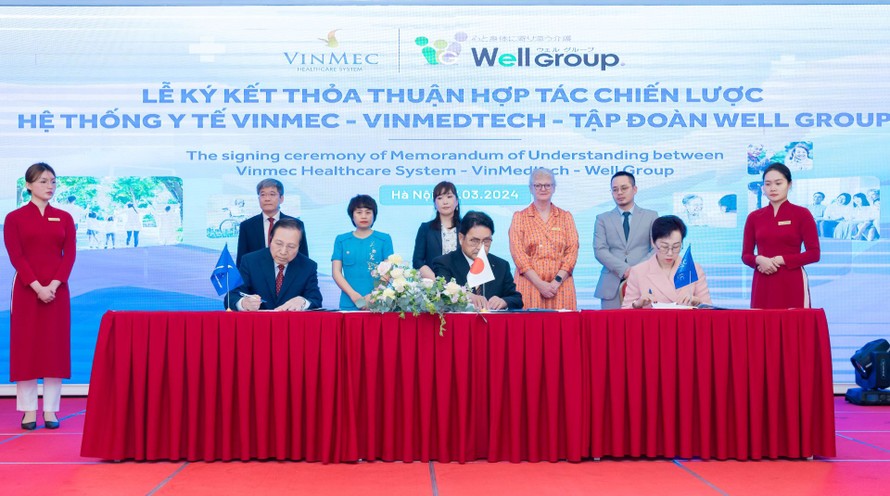 Lễ ký kết hợp tác chiến lược giữa Tập đoàn Vingroup và Tập đoàn Well Group (Nhật Bản) để phát triển mô hình Trung tâm chăm sóc sức khỏe người cao tuổi cao cấp tại Việt Nam.