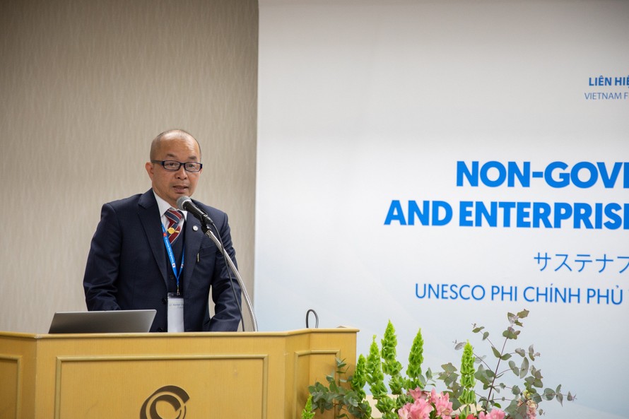 Ông Nguyễn Duy Cương chia sẻ với Hội nghị bài tham luận "Xây dựng thương hiệu uy tín vì một tương lai đáng sống"