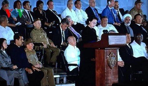 Chủ tịch Quốc hội Nguyễn Thị Kim Ngân phát biểu tại Lễ tưởng niệm lãnh tụ Fidel Castro. Ảnh: VOV
