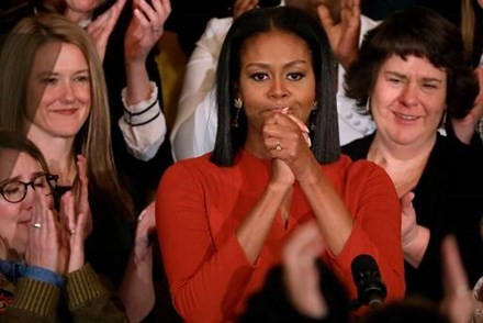 Đệ nhất phu nhân Mỹ Michelle Obama trong bài diễn văn chia tay hôm 6/1 trước khi rời Nhà Trắng. (Ảnh: AFP)