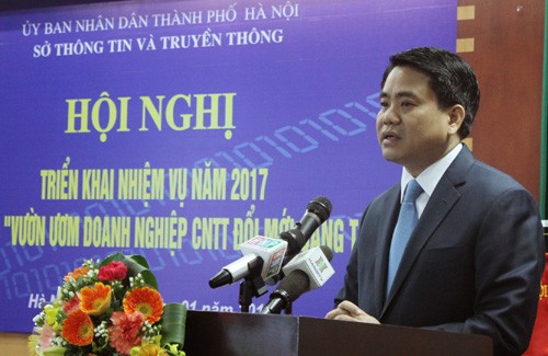 Chủ tịch UBND TP Hà Nội Nguyễn Đức Chung phát biểu tại Hội nghị của Sở Thông tin và truyền thông.