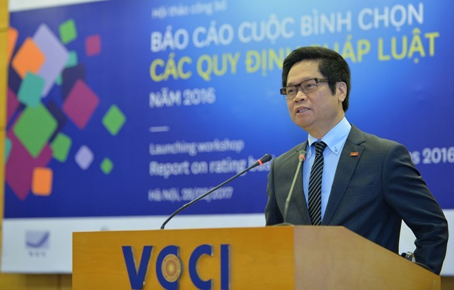 Ông Vũ Tiến Lộc, Chủ tịch VCCI, tại buổi công bố kết quả bình chọn. Ảnh: Quốc Tuấn.