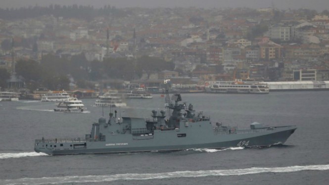 Tàu hộ tống Đô đốc Grigorovich của Nga.