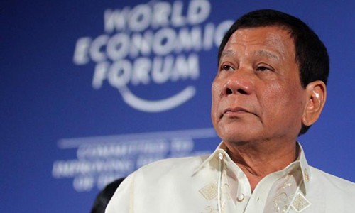 Tổng thống Philippines nói Chủ tịch Trung Quốc đã cảnh báo về chiến tranh. Ảnh: Reuters