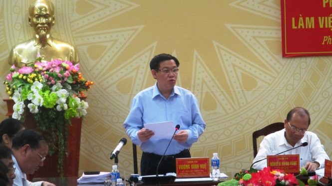 Phó thủ tướng Vương Đình Huệ làm việc với Tỉnh ủy Bình Thuận sáng 26/5.