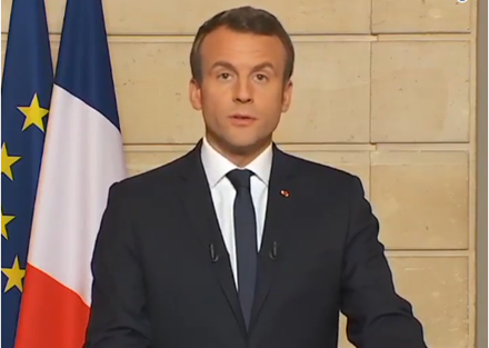 Tổng thống Pháp đắc cử Emmanuel Macron phát biểu lên án Mỹ về quyết định rời thỏa thuận khí hậu Paris.