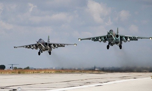 Cường kích Su-25 phóng rocket diệt IS ở Syria