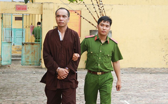 Nguyễn Quốc Bằng bị công an huyện Phù Cừ (Hưng Yên) bắt vì tàng trữ, sử dụng ma túy. Ảnh: Công An Hưng Yên.