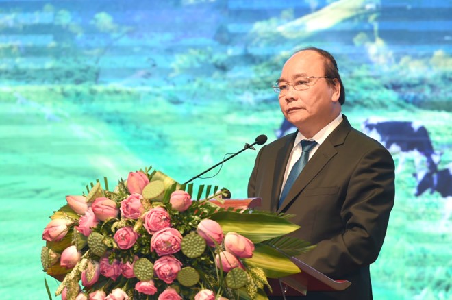 Thủ tướng Nguyễn Xuân Phúc phát biểu tại Hội nghị xúc tiến đầu tư tỉnh Sơn La. Ảnh: VGP. 