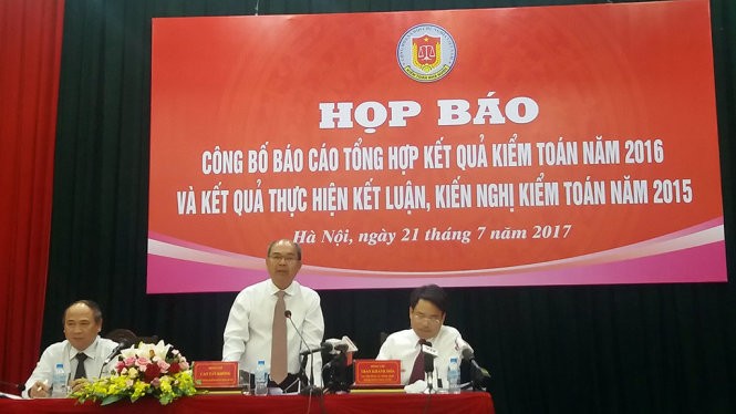 Theo ông Nguyễn Minh Tân, kiểm toán trưởng chuyên ngành 3 Kiểm toán nhà nước, có tình trạng lãng phí hàng trăm tỉ đồng trong việc sử dụng thiết bị y tế.
