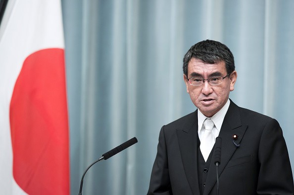 Bộ trưởng Ngoại giao Nhật Bản Taro Kono. Ảnh: AFP.