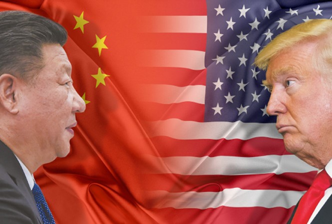 Tổng thống Mỹ Donald Trump (phải) và Chủ tịch Trung Quốc Tập Cận Bình 