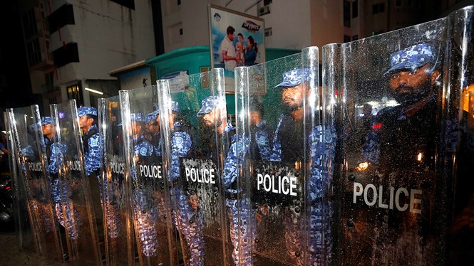 Chính quyền Maldives công bố tình trạng khẩn cấp vì khủng hoảng chính trị. Ảnh Reuters