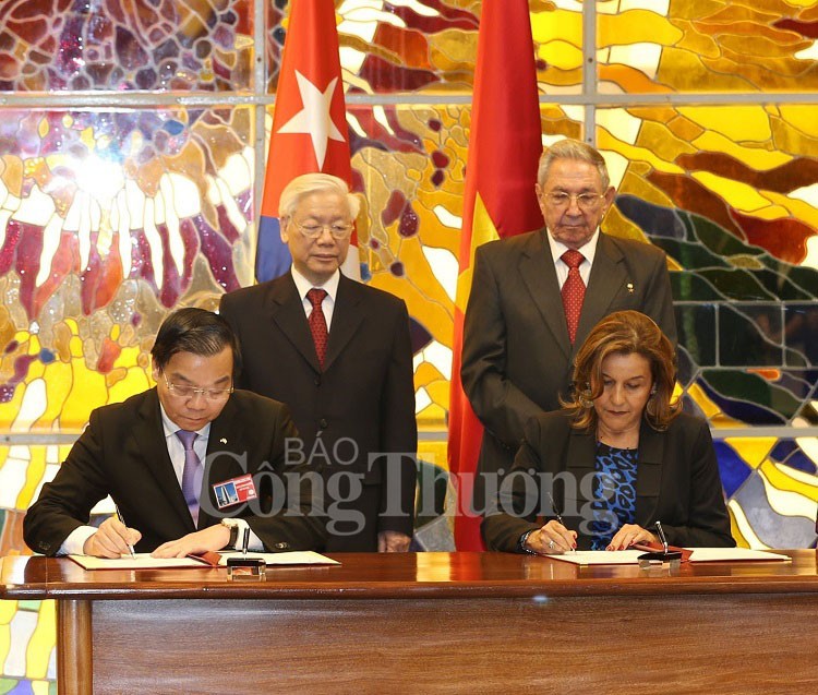 Lễ ký kết Bản ghi nhớ giữa Bộ KH&CN Việt Nam và Bộ Khoa học Công nghệ và Môi trường Cuba