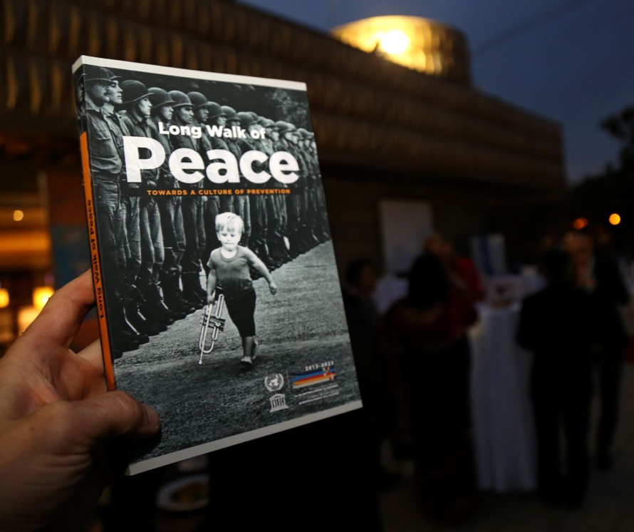 Cuốn sách 'Con đường dài của hòa bình: Hướng tới văn hóa phòng ngừa' ra mắt tại Almaty