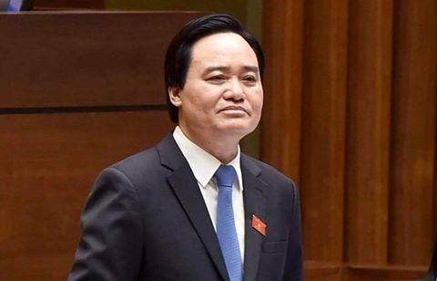 Bộ trưởng Phùng Xuân Nhạ trả lời chất vấn Quốc hội sáng 16/11.