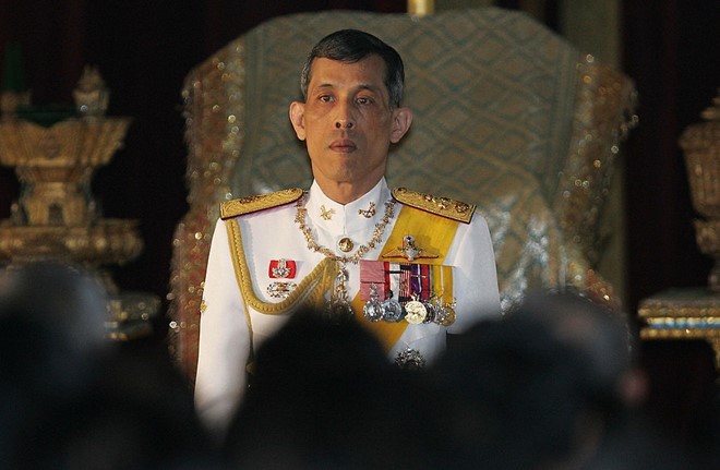 Thái tử Maha Vajiralongkorn sẽ gặp Chủ tịch Quốc hội Thái Lan để chấp nhận lời mời kế vị. Ảnh: Getty.