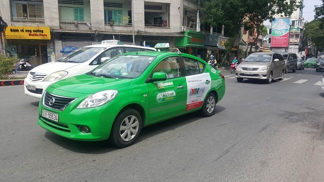 Hiện nay tại TP HCM có khoảng 11.000 đầu taxi truyền thống và gần 5.000 taxi các công ty công nghệ. 