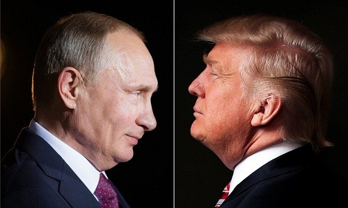 Tổng thống Nga Putin (trái) năm thứ 4 liên tiếp đứng đầu danh sách những người có ảnh hưởng nhất thế giới của Forbes, trong khi tổng thống đắc cử Mỹ tăng bậc từ 72 năm ngoái lên thứ hai năm nay. Ảnh: Reuters.