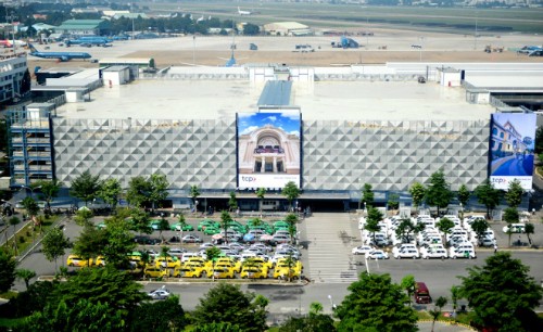 Bãi xe thông minh với tổng vốn đầu tư 550 tỷ đồng vừa được đưa vào sử dụng ở sân bay Tân Sơn Nhất hồi tháng 11 năm ngoái. 