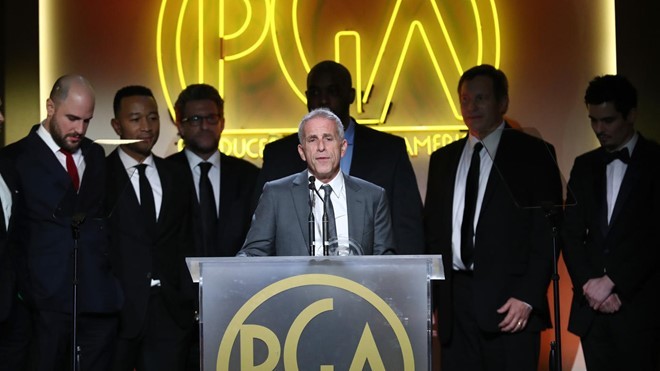 Đoàn làm phim La La Land nhận giải Phim xuất sắc nhất của PGA 2017. Ảnh: AFP/Getty Images. 