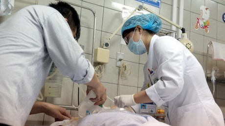 Bộ Y tế truy nguyên nhân 20 em bé Nghệ An bị viêm cầu thận