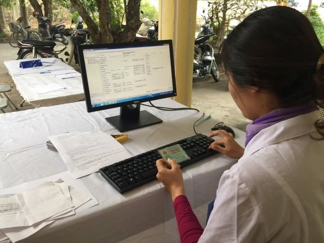 Triển khai thí điểm khám sức khỏe và lập hồ sơ điện tử quản lý sức khỏe cá nhân cho người dân phường Phúc Đồng, quận Long Biên. 