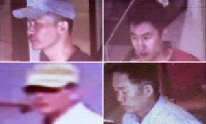 Ảnh chụp các nghi phạm Triều Tiên ngày 13/2 tại sân bay quốc tế Kuala Lumpur 2. Ảnh: The Star.