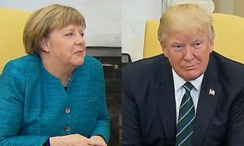 Trump phớt lờ đề nghị bắt tay của Merkel