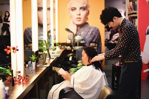 Doanh nghiệp chăm sóc sắc đẹp Hàn Quốc đang tích cực tìm đối tác nhượng quyền thương hiệu tại Việt Nam.