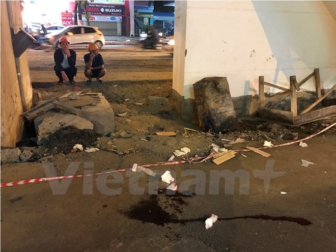 Hiện trường nghi vấn một công nhân rơi từ nhà ga đường sắt Cát Linh-Hà Đông vào chiều tối 31/3. 