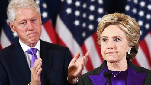 Hillary Clinton phát biểu thừa nhận thất bại trong cuộc bầu cử ngày 9/11/2016. Ảnh: AFP