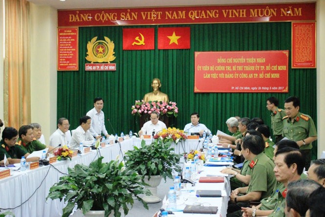 Bí thư Thành ủy Nguyễn Thiện Nhân làm việc với Công an TP.HCM