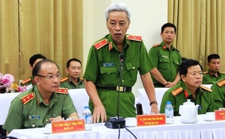 Thiếu tướng Phan Anh Minh kể chuyện phá án. 