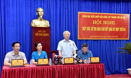 Tổng Bí thư Nguyễn Phú Trọng tại buổi tiếp xúc cử tri​. 