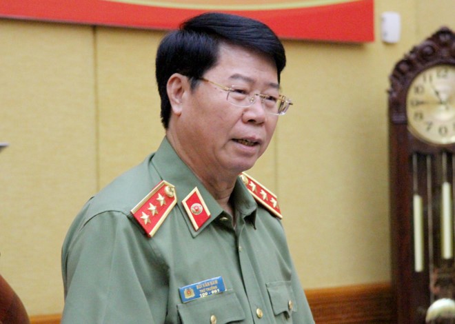 Thượng tướng Bùi Văn Nam, Thứ trưởng Bộ Công an, phát biểu tại buổi họp báo.