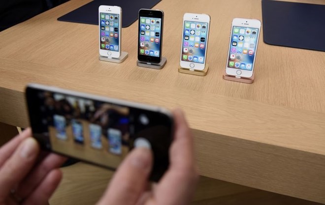 Apple đang rục rịch chuẩn bị các bước đi cho việc “khai tử” iPhone?