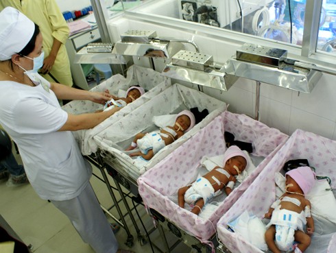 Phụ nữ TP HCM sinh ít con nhất nước. Ảnh minh họa