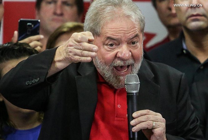 Cựu Tổng thống Brazil Luiz Inacio Lula da Silva tuyên bố kế hoạch tranh cử tại cuộc họp báo ngày 13/7. Ảnh: Tân Hoa Xã