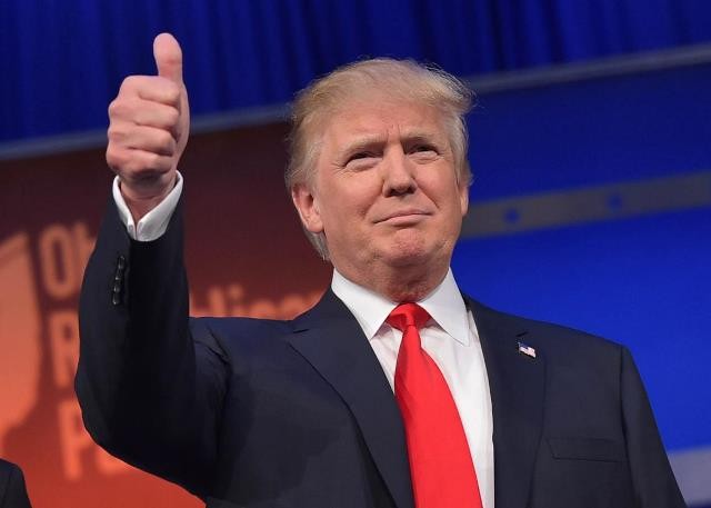 Tỷ lệ ủng hộ đối với Tổng thống Mỹ Donald Trump đã giảm 6%