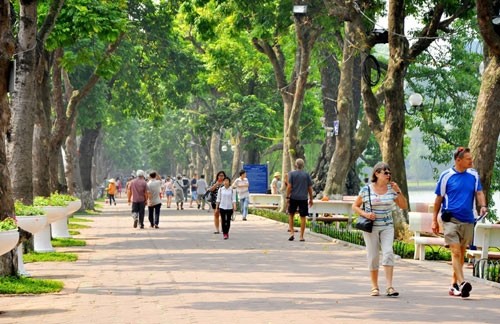 Chủ tịch Hà Nội nói gì về đề xuất đổi giờ phố đi bộ Hồ Gươm