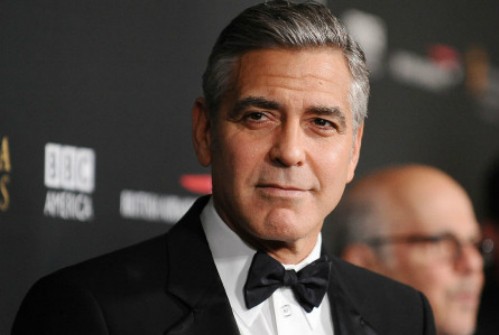 Nam diễn viên George Clooney sở hữu khuôn mặt đẹp nhất thế giới. Ảnh: WP.